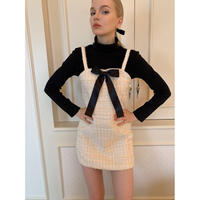 tweed ribbon brooch onepiece ivory