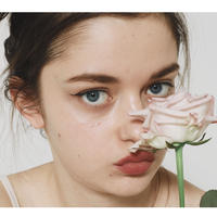épine matte liquid rouge；PRIVATE