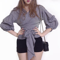 arm volume Vneck ribbon blouse gingham
