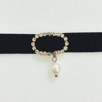 rhinestone swing pearl choker