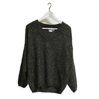 black&gold Vneck knit