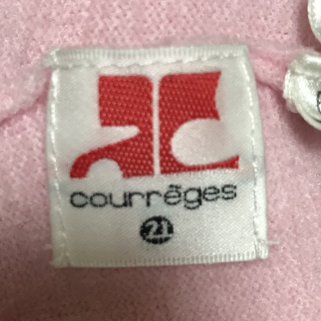 courrége v neck pile tops